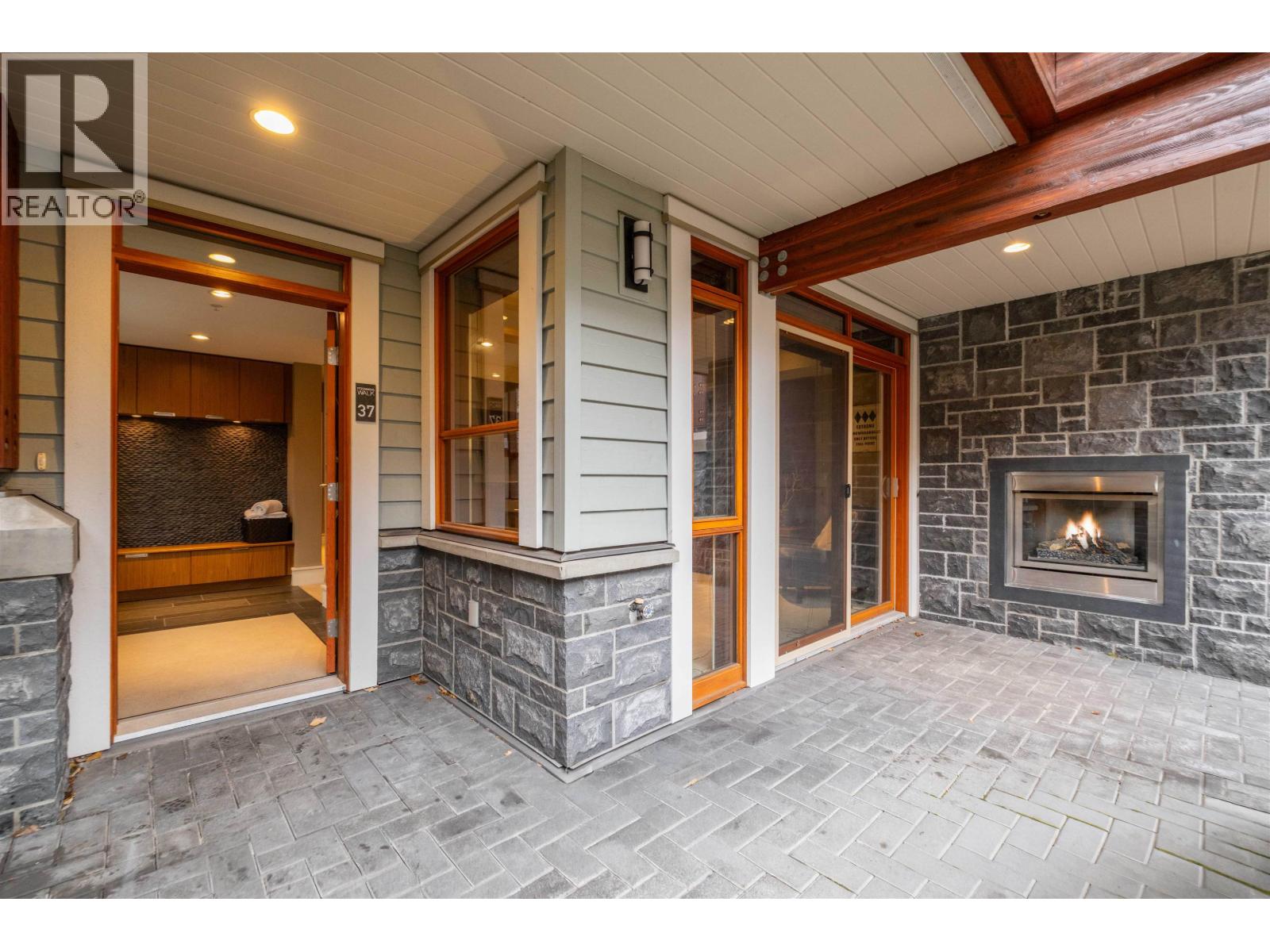 37 7124 NANCY GREENE DRIVE, Whistler