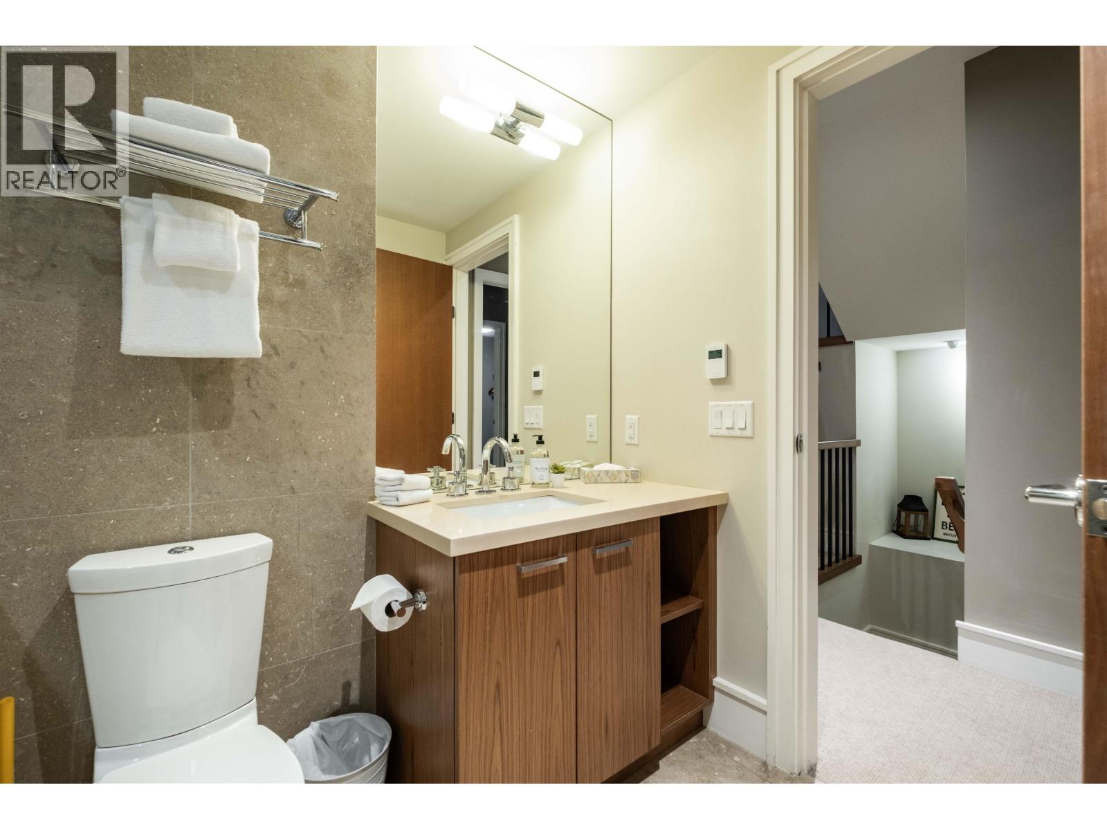 37 7124 NANCY GREENE DRIVE, Whistler