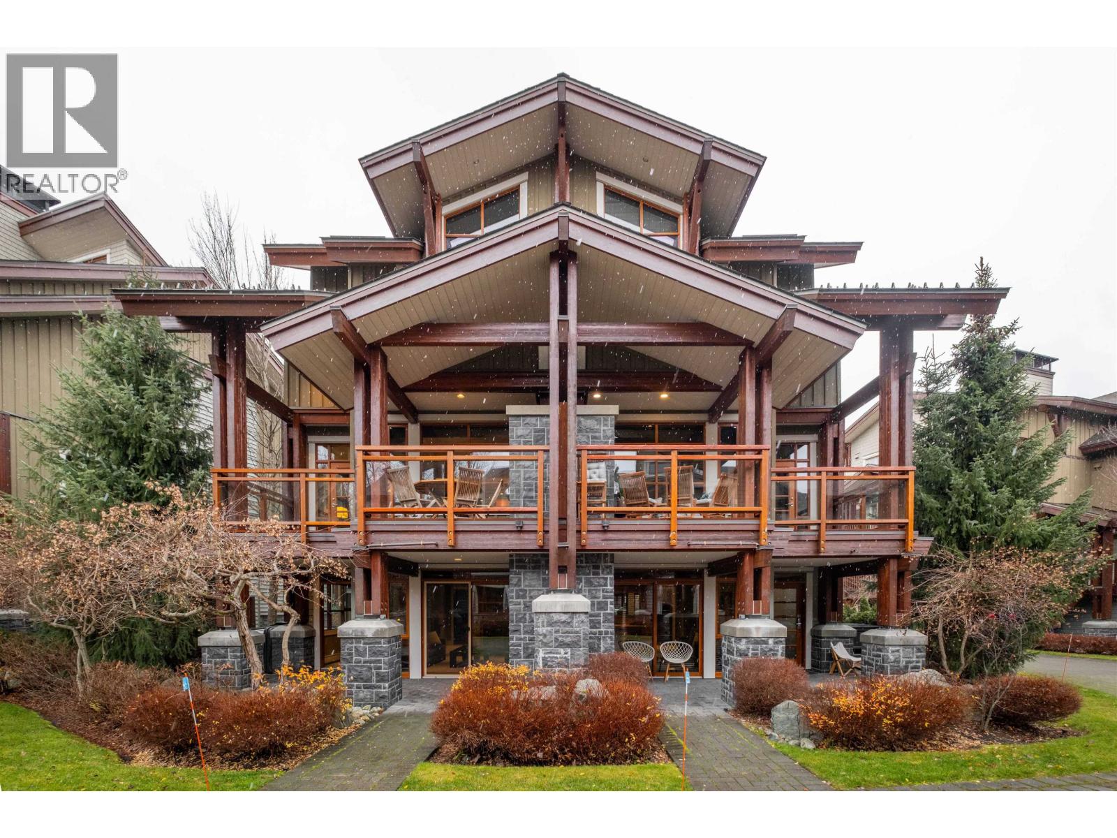 37 7124 NANCY GREENE DRIVE, Whistler