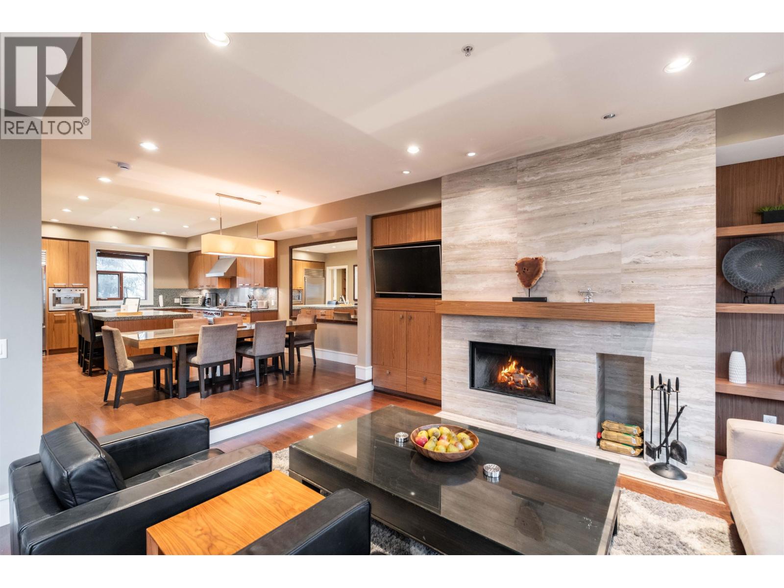 37 7124 NANCY GREENE DRIVE, Whistler