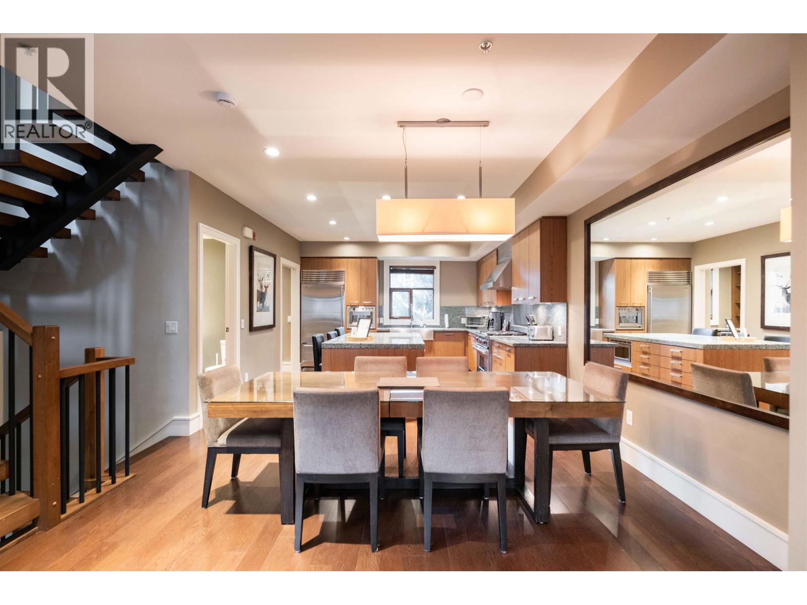 37 7124 NANCY GREENE DRIVE, Whistler