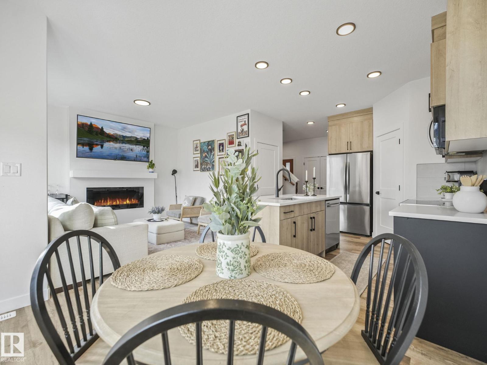 201 STARLING, Fort Saskatchewan