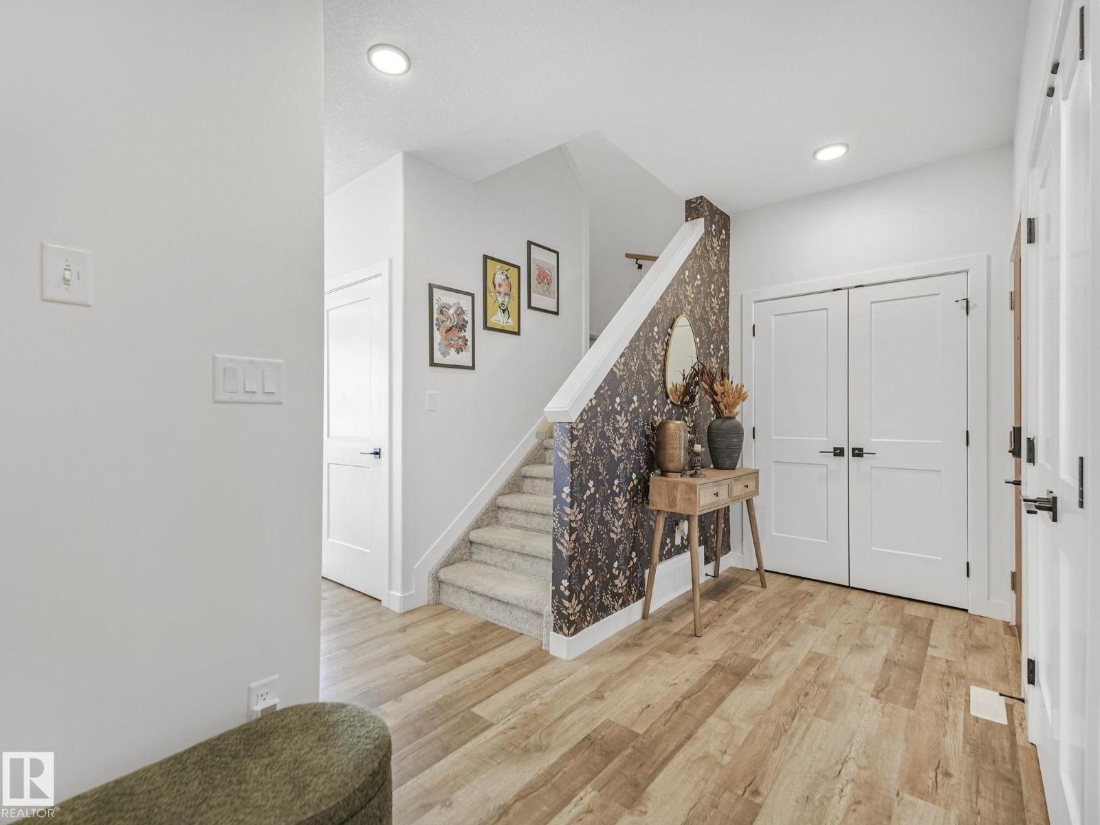 201 STARLING, Fort Saskatchewan