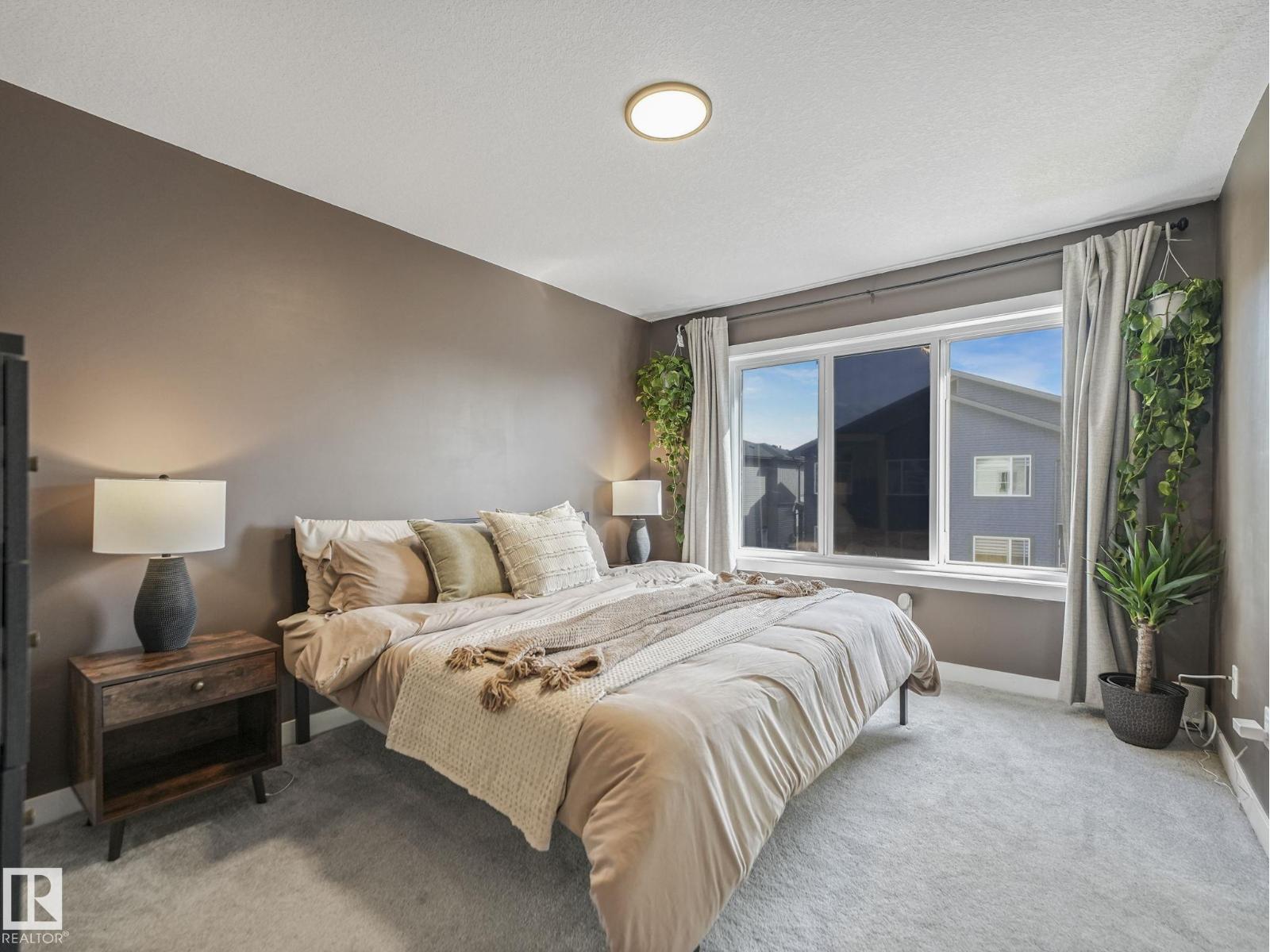 201 STARLING, Fort Saskatchewan