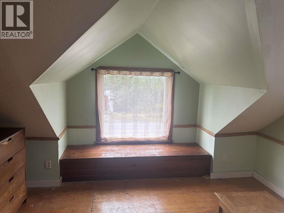 1567 DELKATLA STREET, Masset