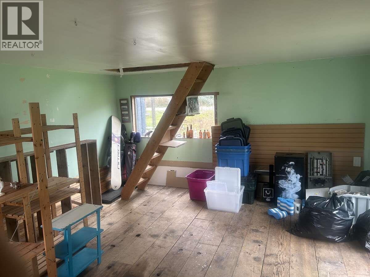 1567 DELKATLA STREET, Masset