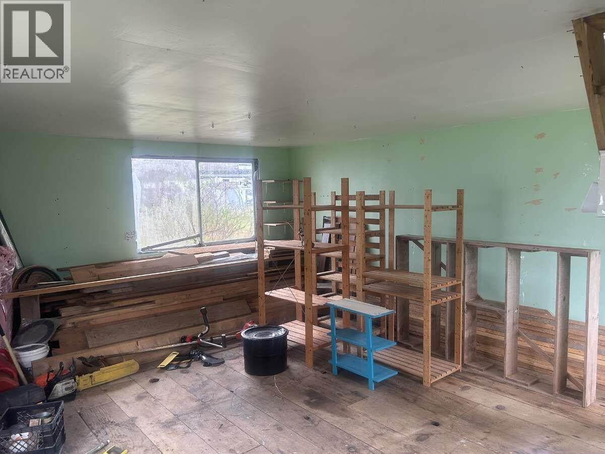 1567 DELKATLA STREET, Masset