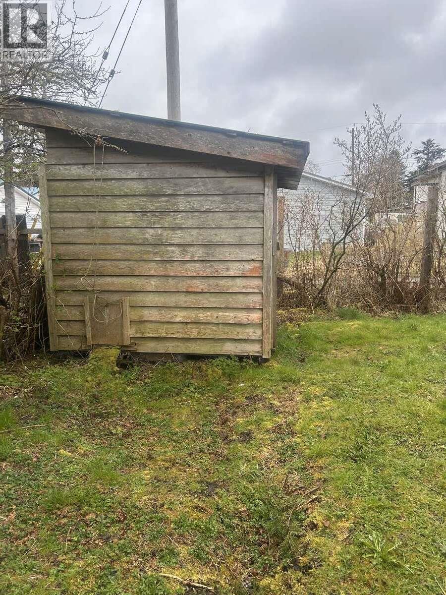 1567 DELKATLA STREET, Masset