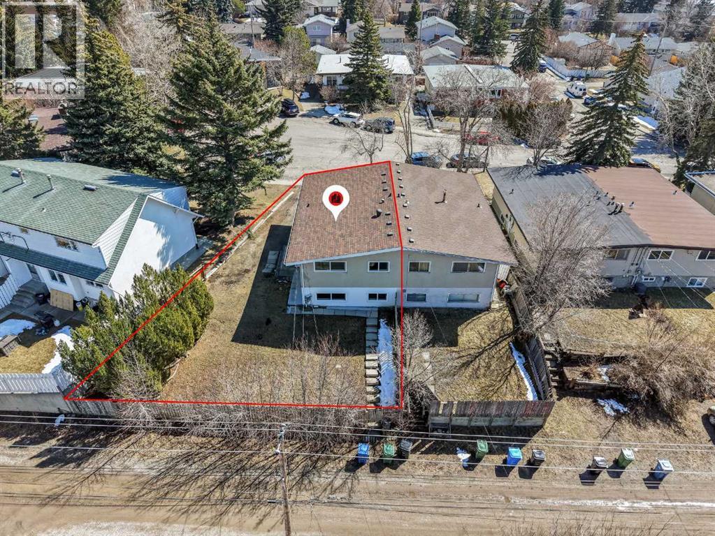 Single Family House Bungalow for Sale in  Dalton Bay NW Dalhousie Calgary 