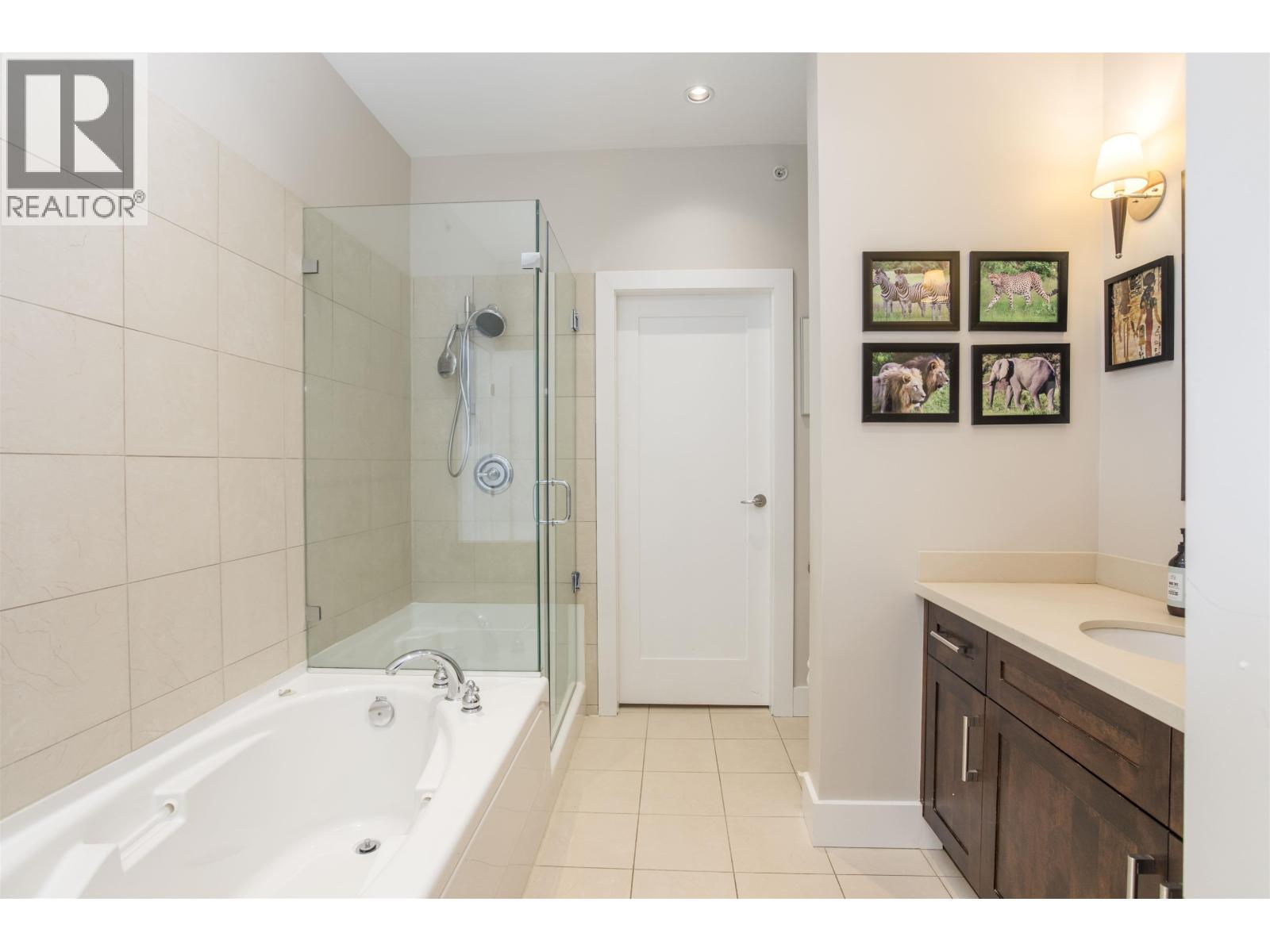 404 6328 LARKIN DRIVE, Vancouver