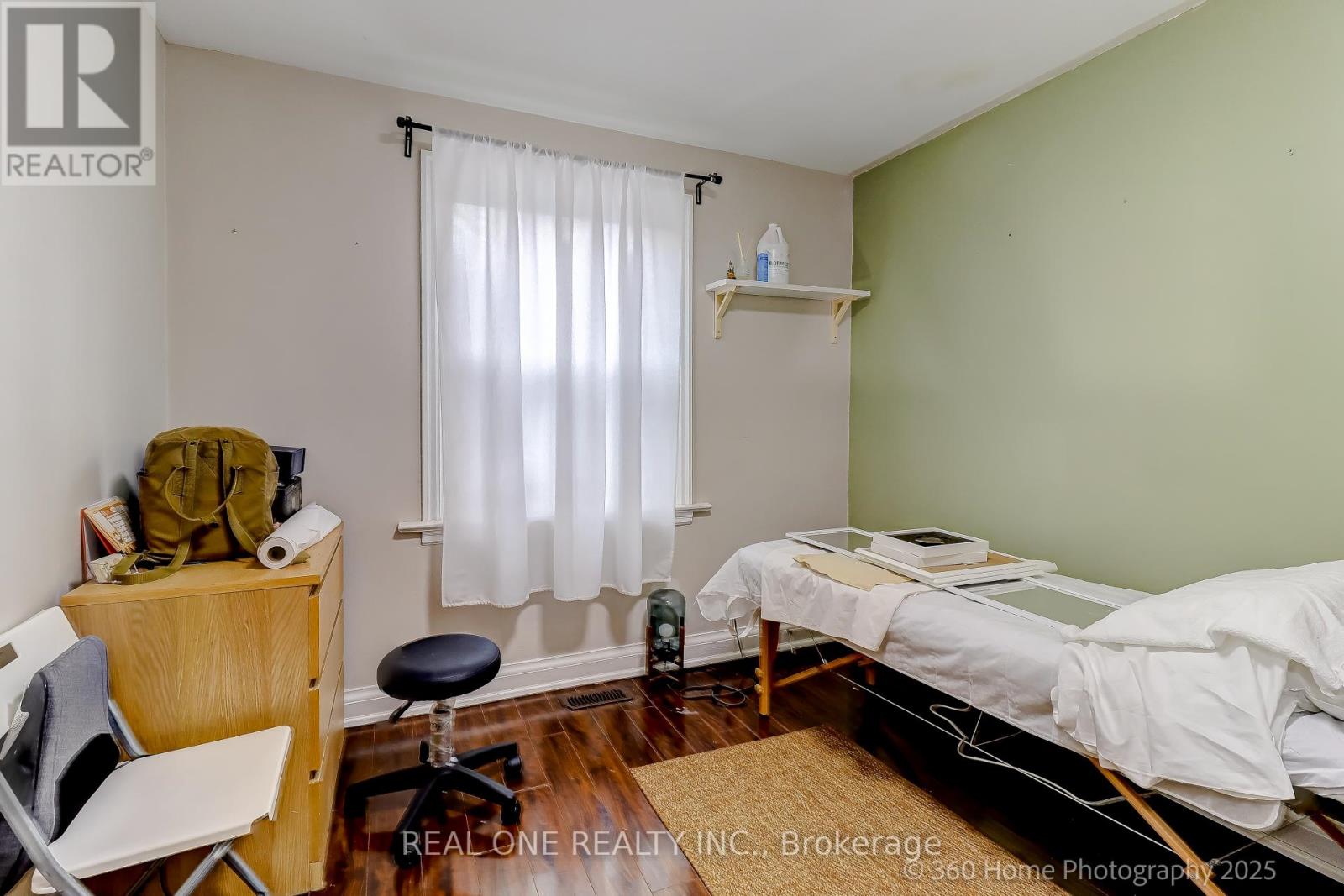 212 CUMMER AVENUE - 15