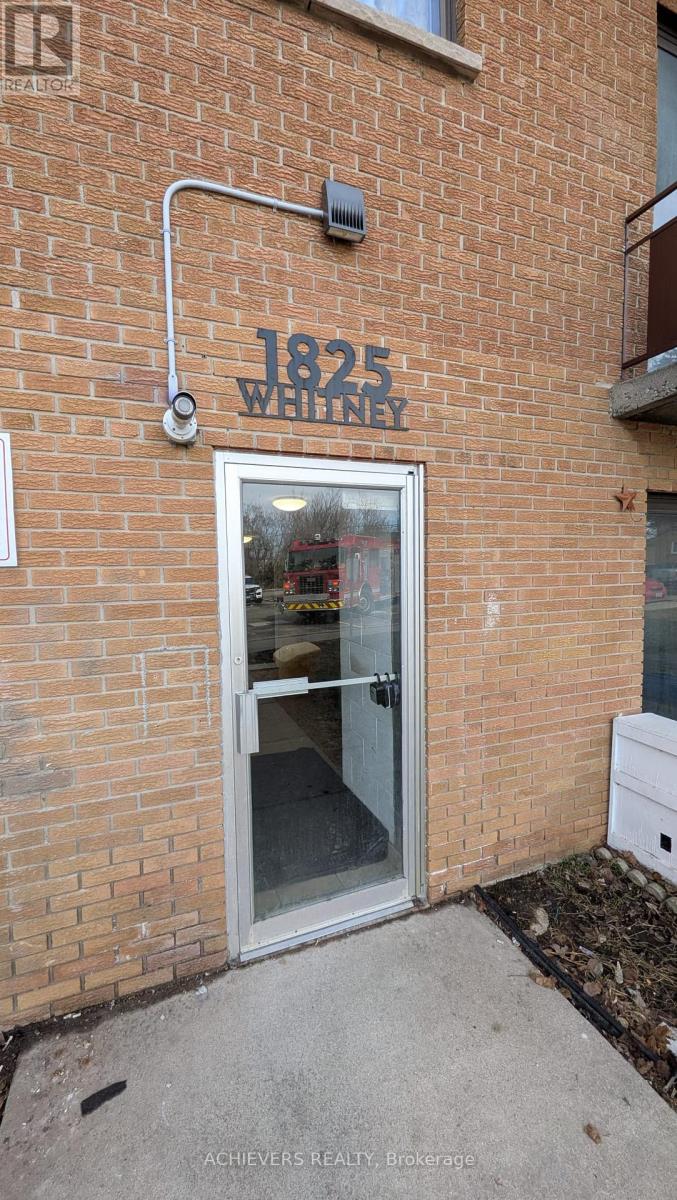 105 - 1825 WHITNEY STREET — photo 3