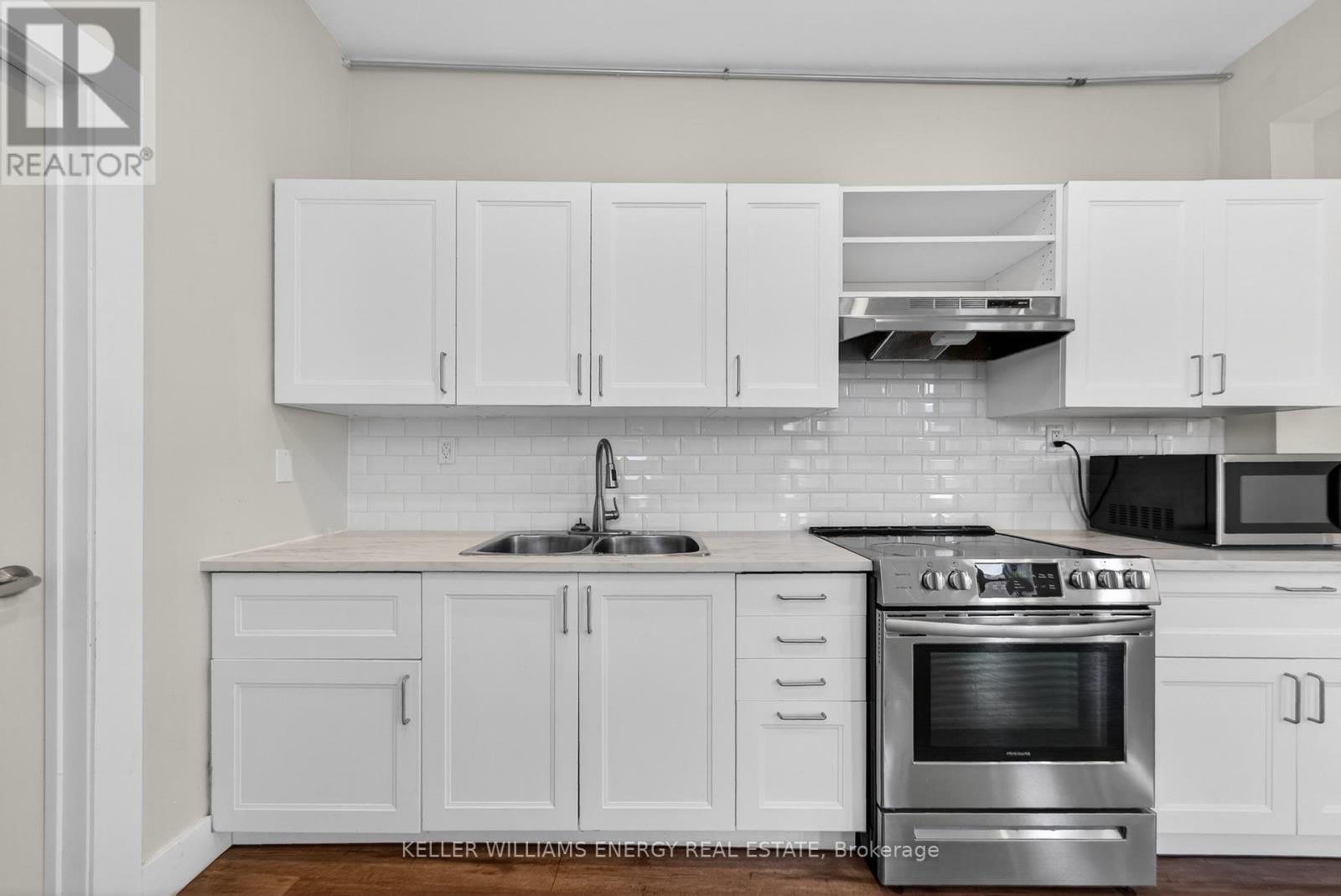 302 PICTON MAIN STREET — photo 21
