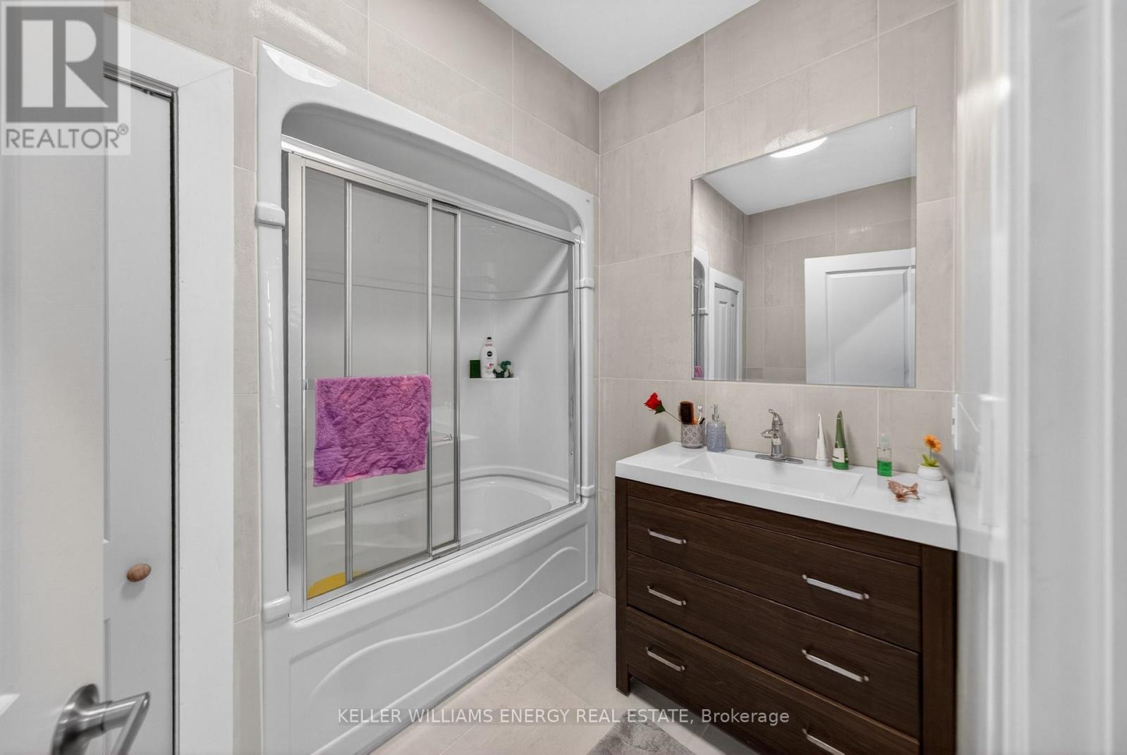 302 PICTON MAIN STREET — photo 36