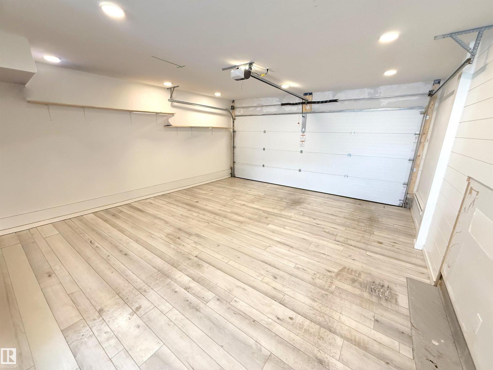 #67 50 MCLAUGHLIN DR - 10