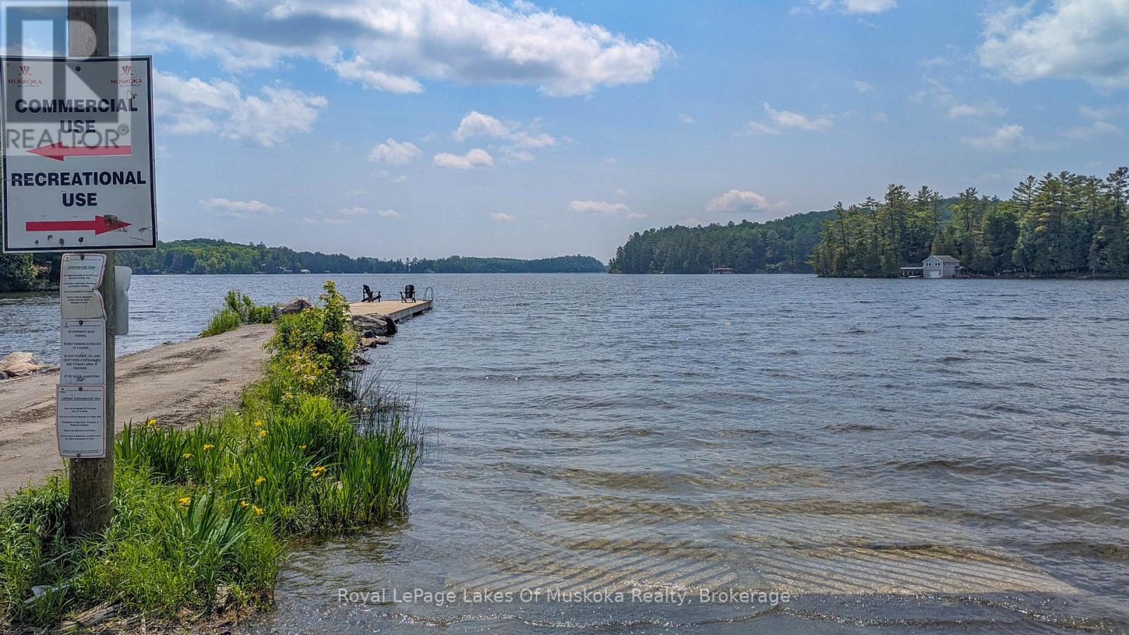Lake Rosseau Public Boat Launch w/ Parking