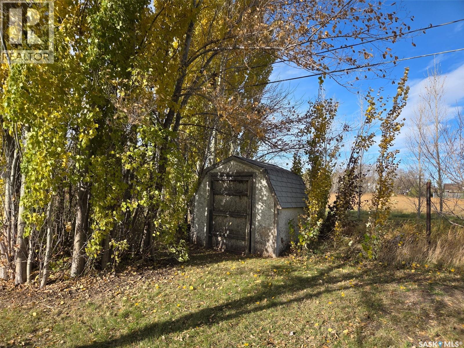 720 Maple DRIVE - 5