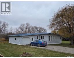 720 Maple Drive, Esterhazy, SK S0A0X0 Photo 14