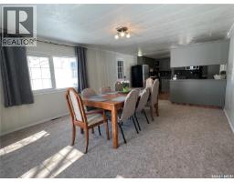 720 Maple Drive, Esterhazy, SK S0A0X0 Photo 22