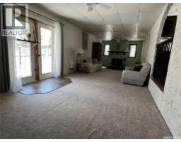 720 Maple Drive, Esterhazy, SK S0A0X0 Photo 32