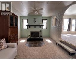 720 Maple Drive, Esterhazy, SK S0A0X0 Photo 36