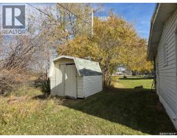 Primary Bedroom - 720 Maple Drive, Esterhazy, SK S0A0X0 Photo 8