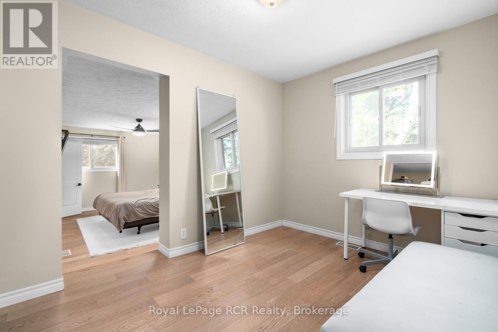 dressing room/nursery/office