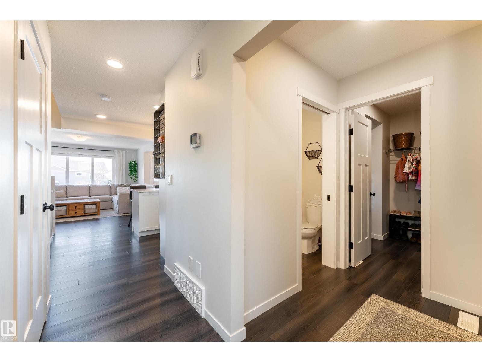 10 Taylor PL, Ardrossan