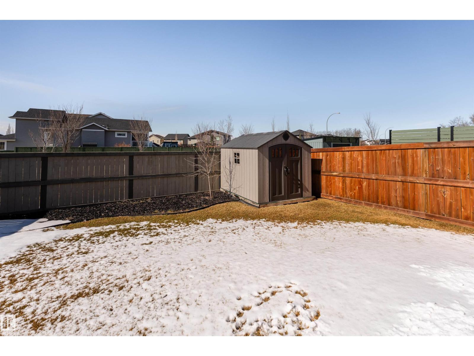 10 Taylor PL, Ardrossan