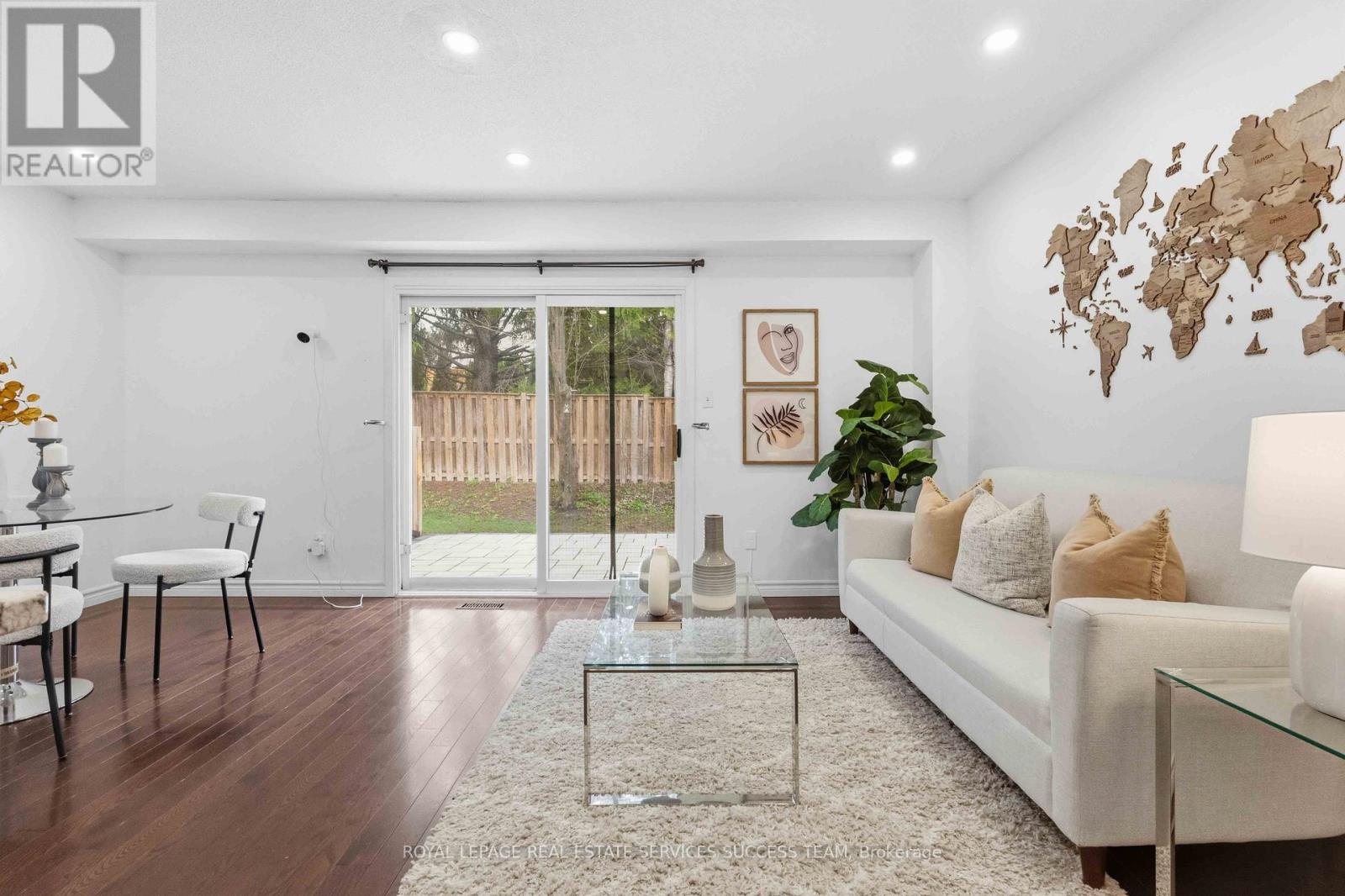 31 THATCHER'S MILL WAY - 14