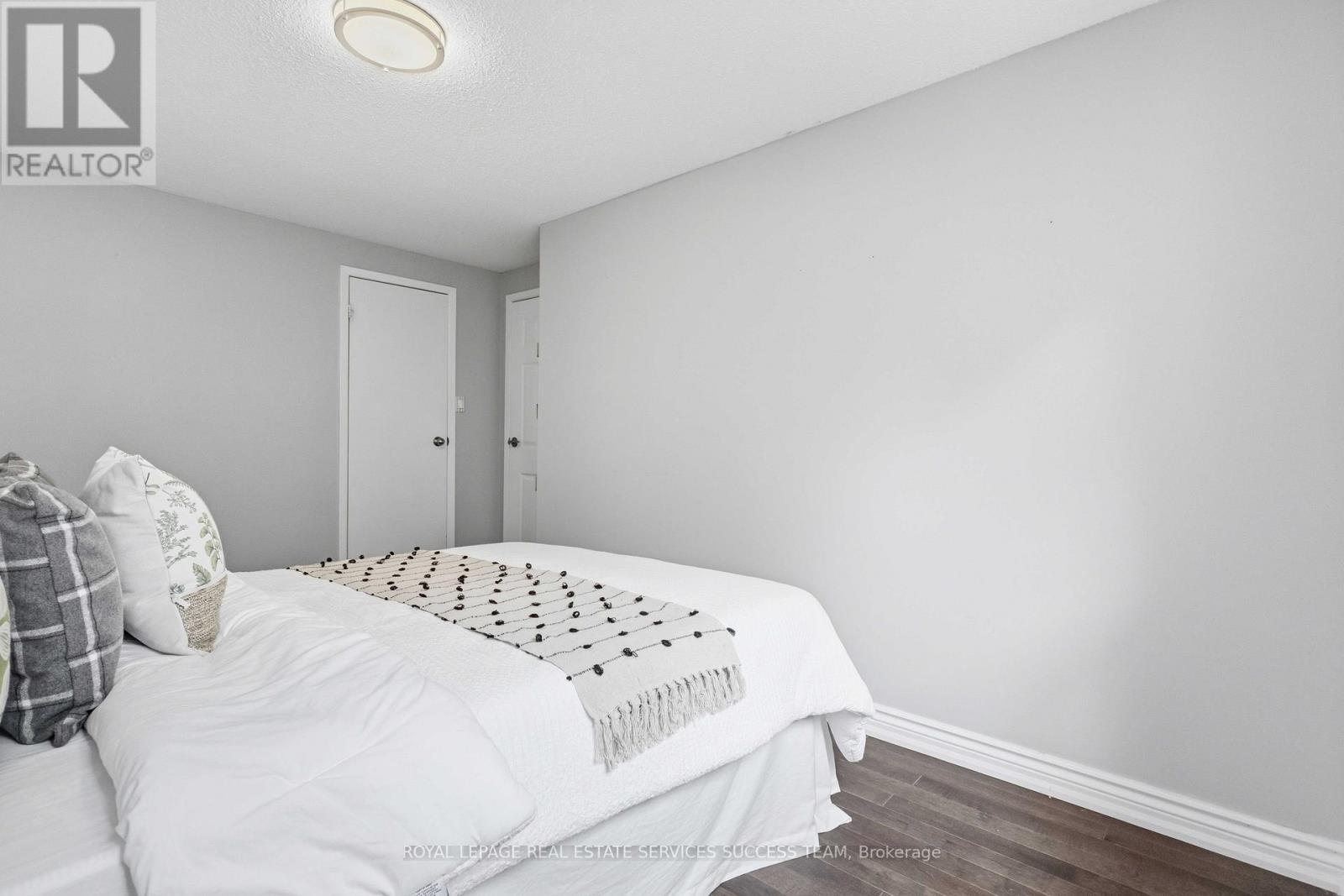 31 THATCHER'S MILL WAY - 23