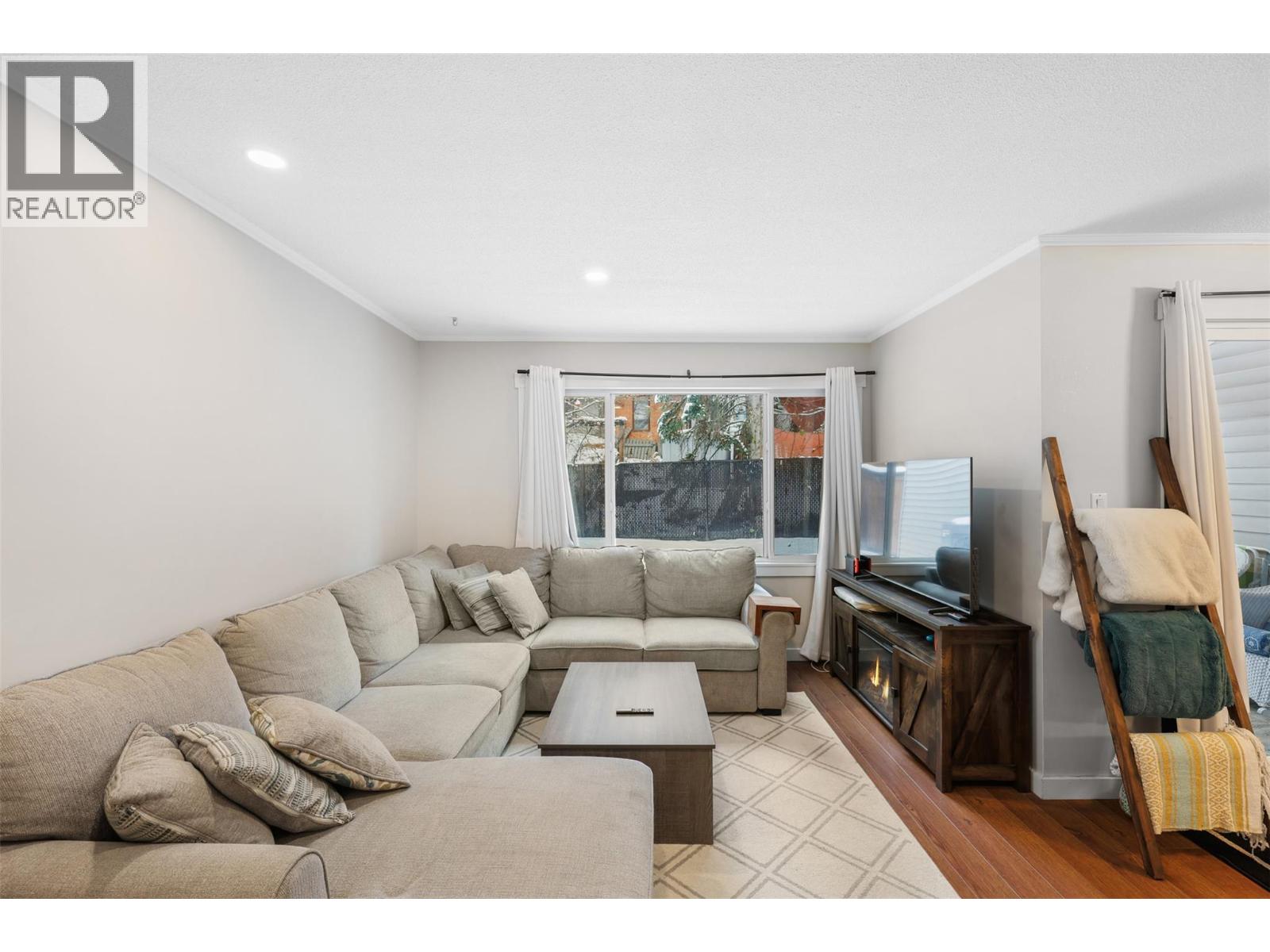 #47 1570 Freshfield Road - 7