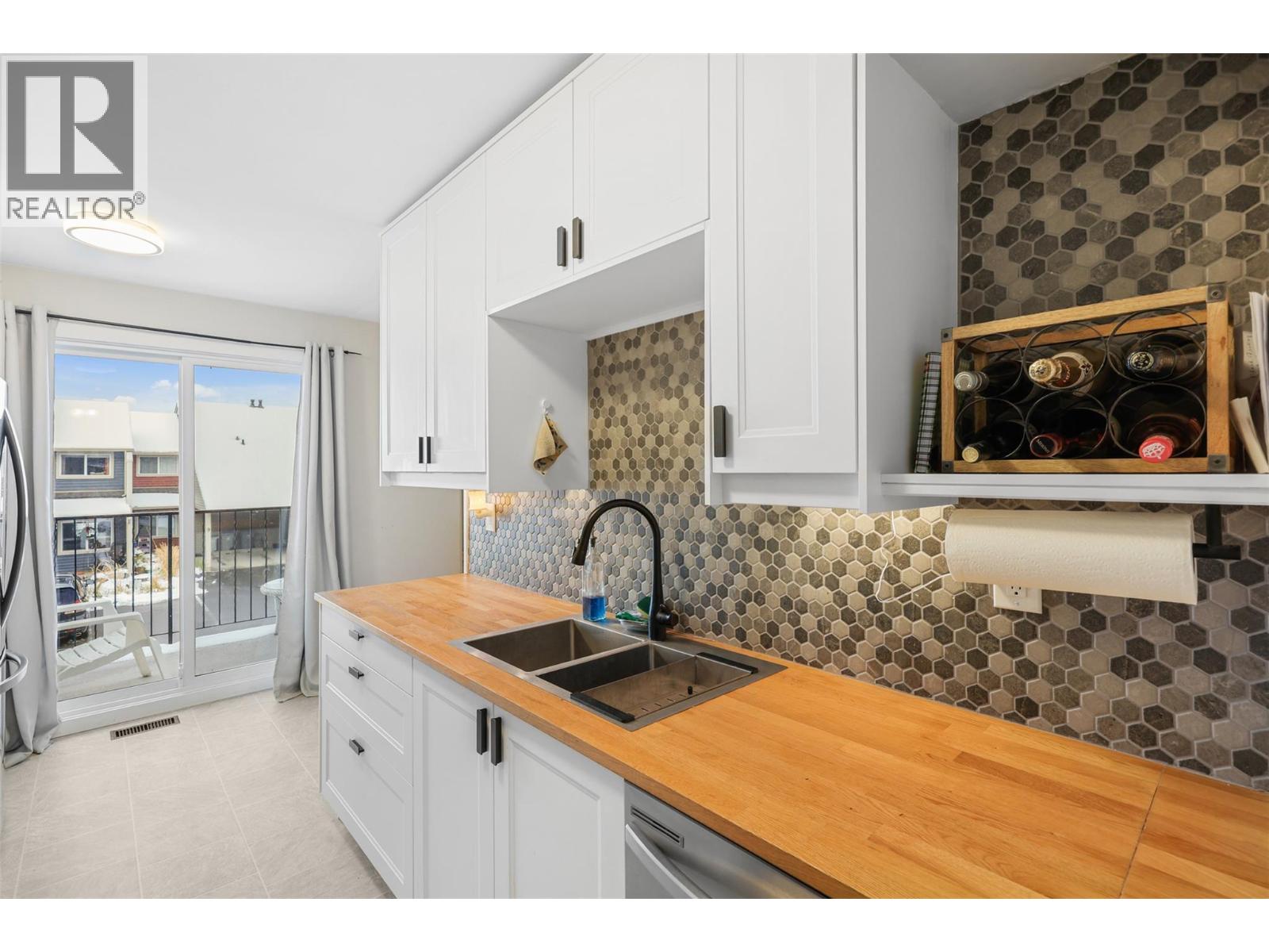 #47 1570 Freshfield Road - 12