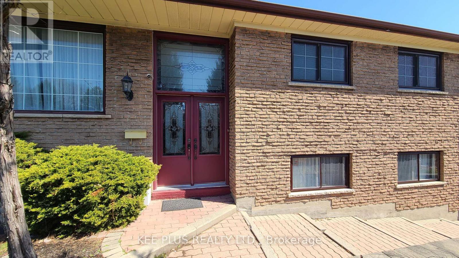 Listing photo of UPPER LEVEL - 424 MILITARY TRAIL
