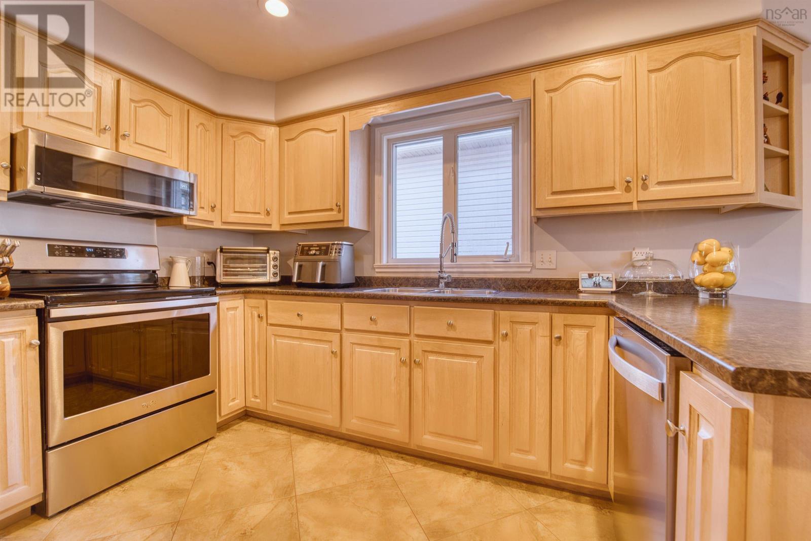 Property 19 of 49 of 32 James Winfield Lane