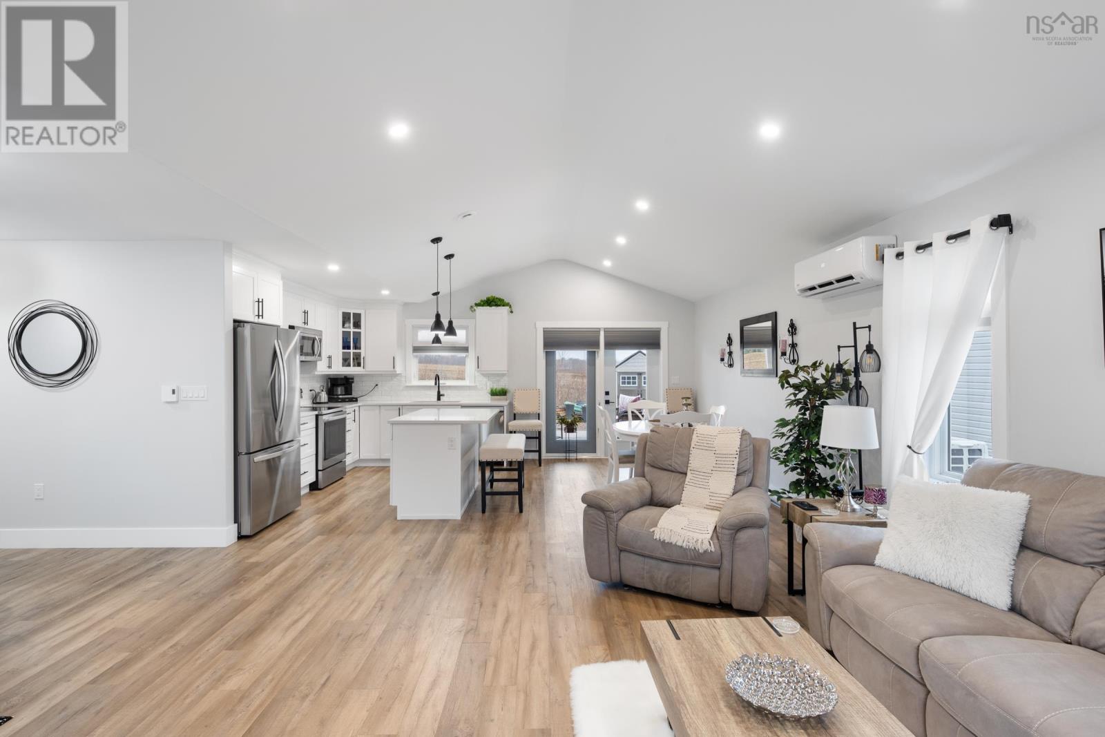 Property 24 of 46 of 60 Covey Drive