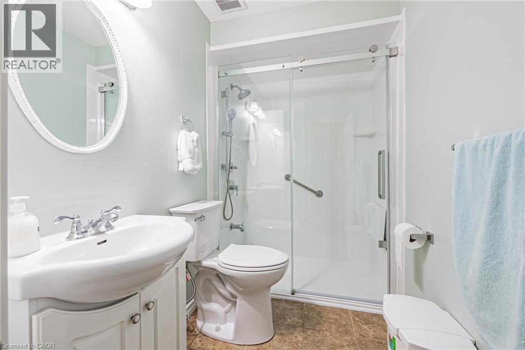 1576 NEWLANDS Crescent Unit# 60, Burlington, Ontario, L7M1V6 — Photo 19