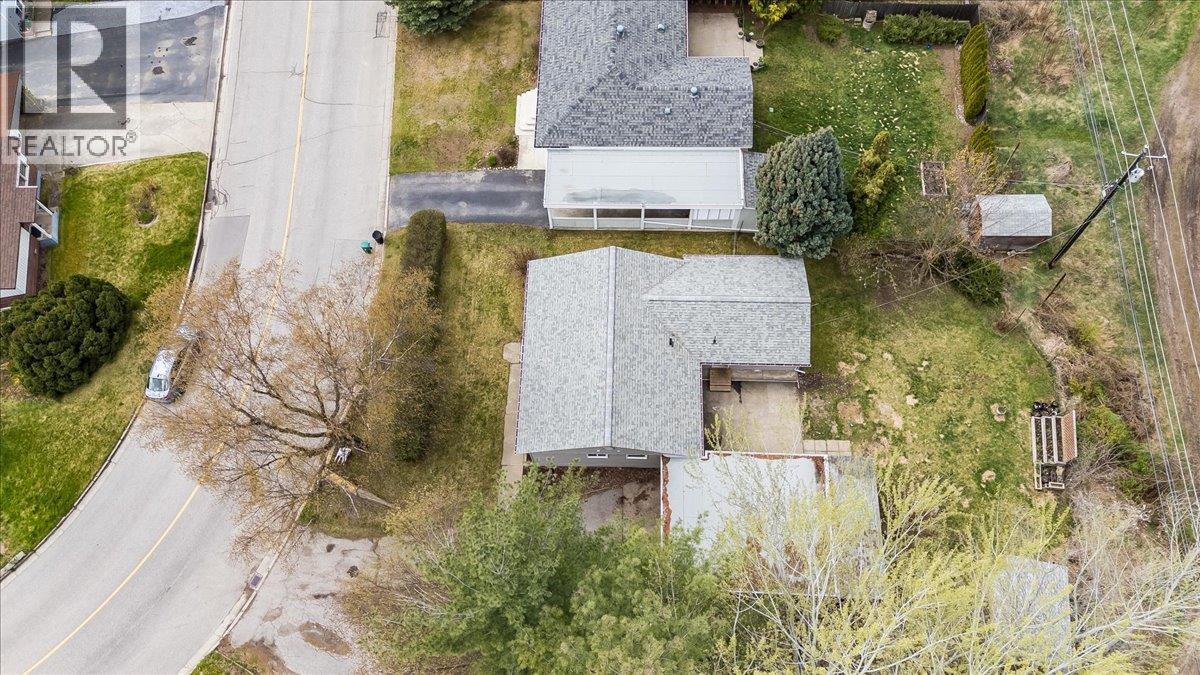 1181 MARIANNA Crescent, Trail