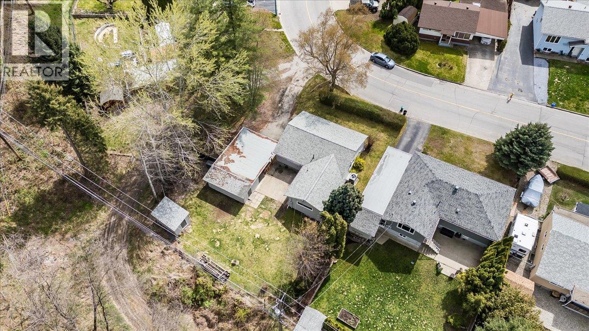 1181 MARIANNA Crescent, Trail