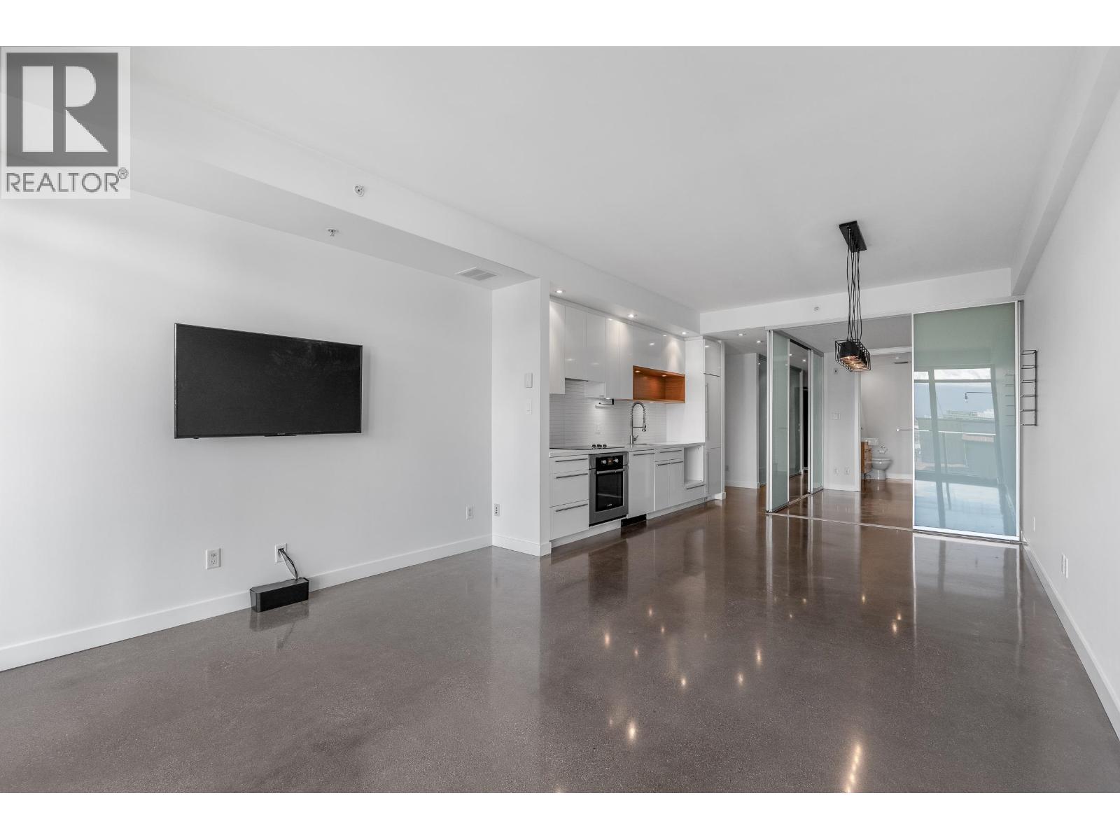 417 256 E 2ND AVENUE, Vancouver