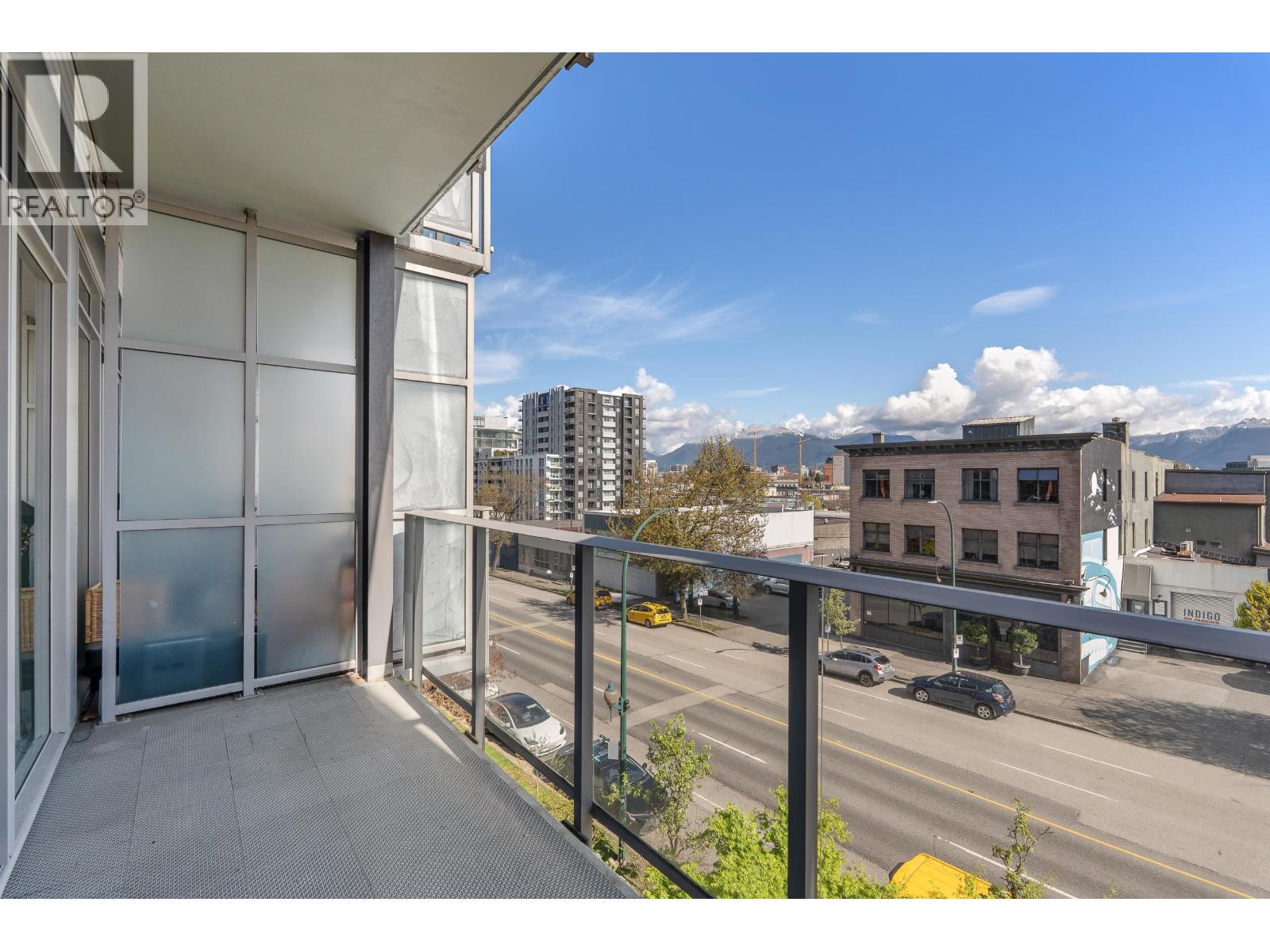 417 256 E 2ND AVENUE, Vancouver