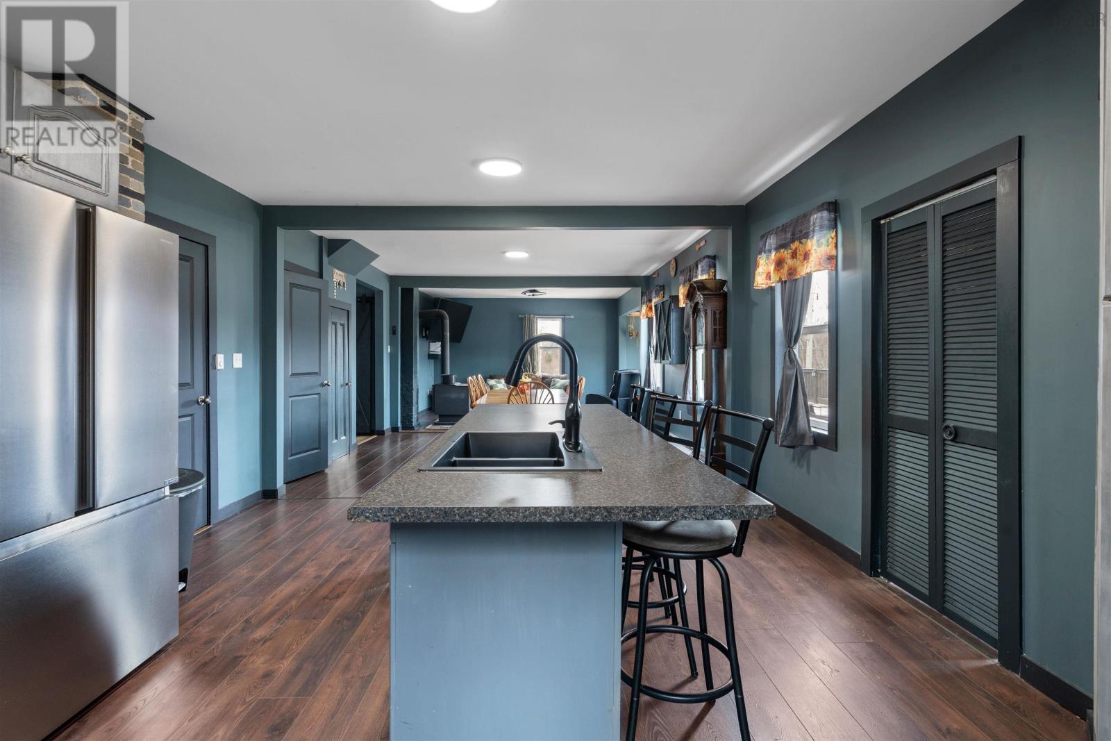 Property 22 of 36 of 16236 Highway 316