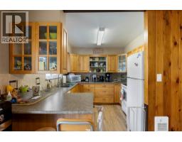 4188 South Ashe Crescent, Scotch Creek, BC V0E1M5 Photo 10