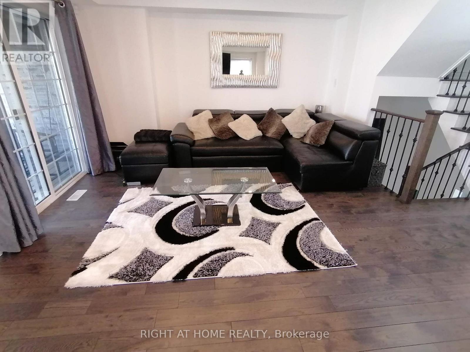 51 DEVINERIDGE AVENUE - 8