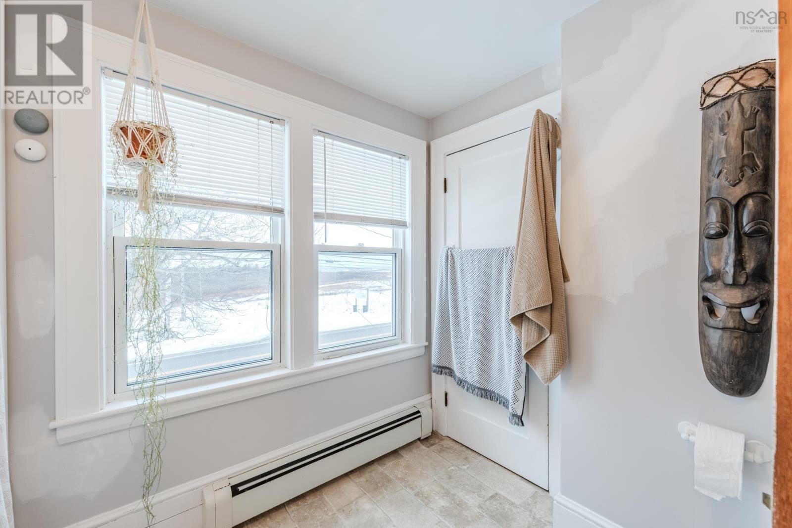 Property 39 of 47 of 8882 Highway 1