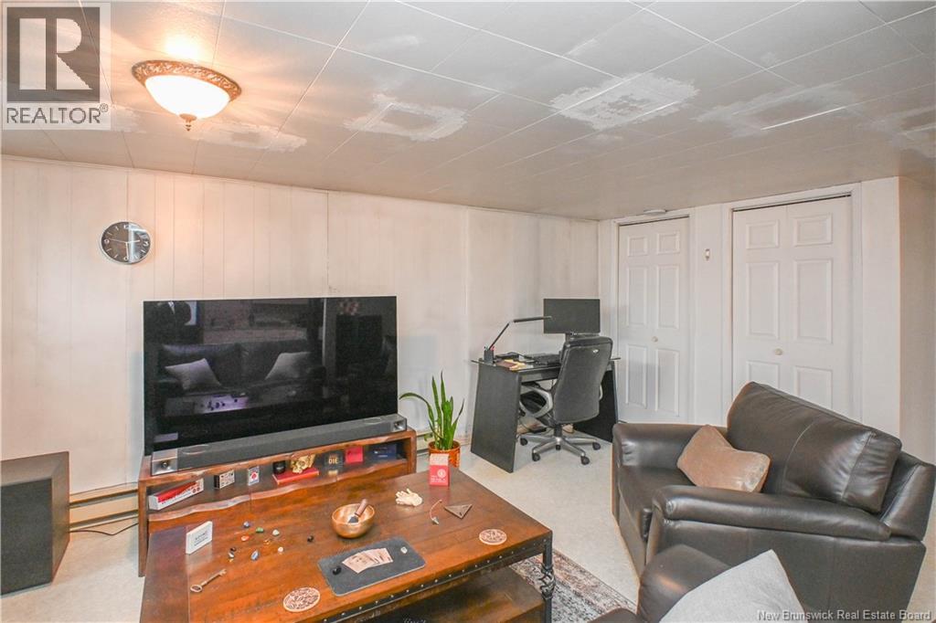 4279 Beauregard Street — photo 24