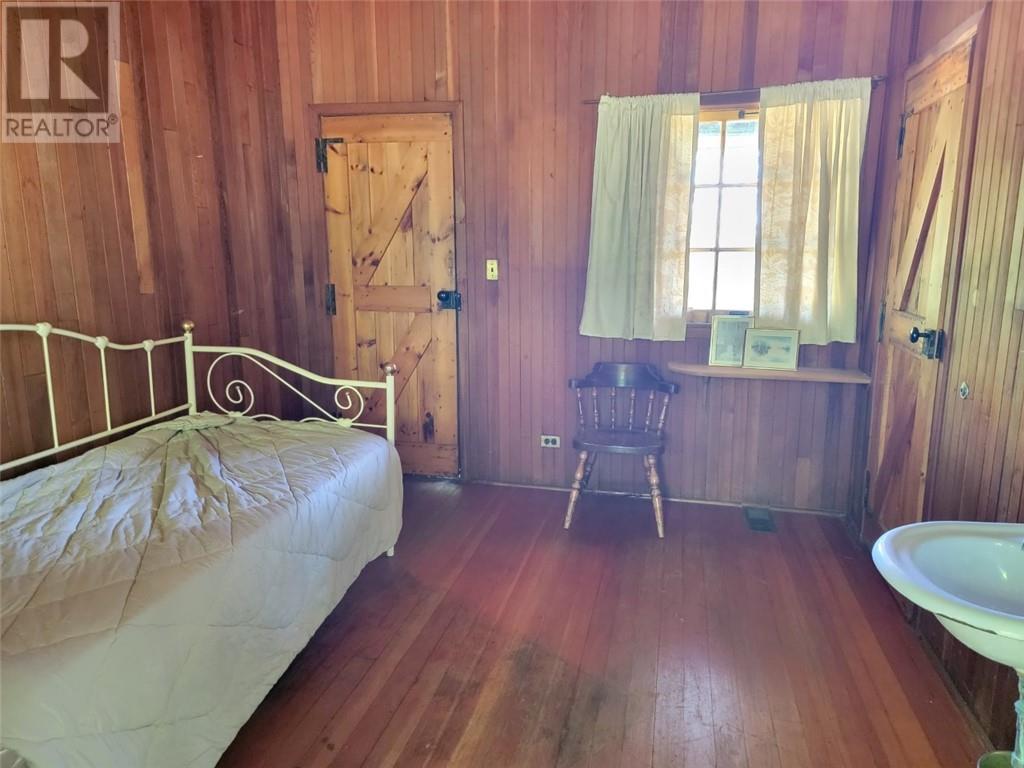 462 Maple Point Rd — photo 39