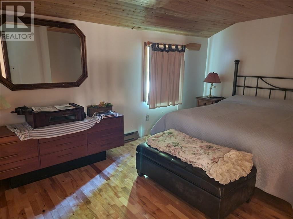 462 Maple Point Rd — photo 59