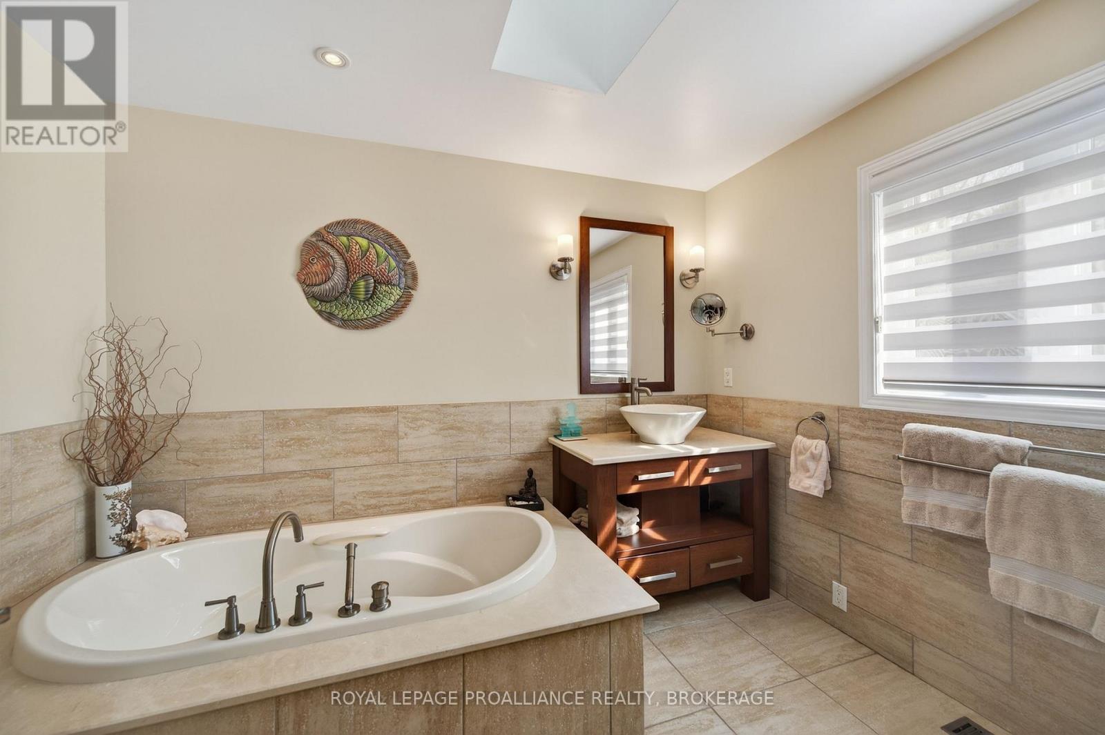 164A DEANS ISLAND ROAD - 33