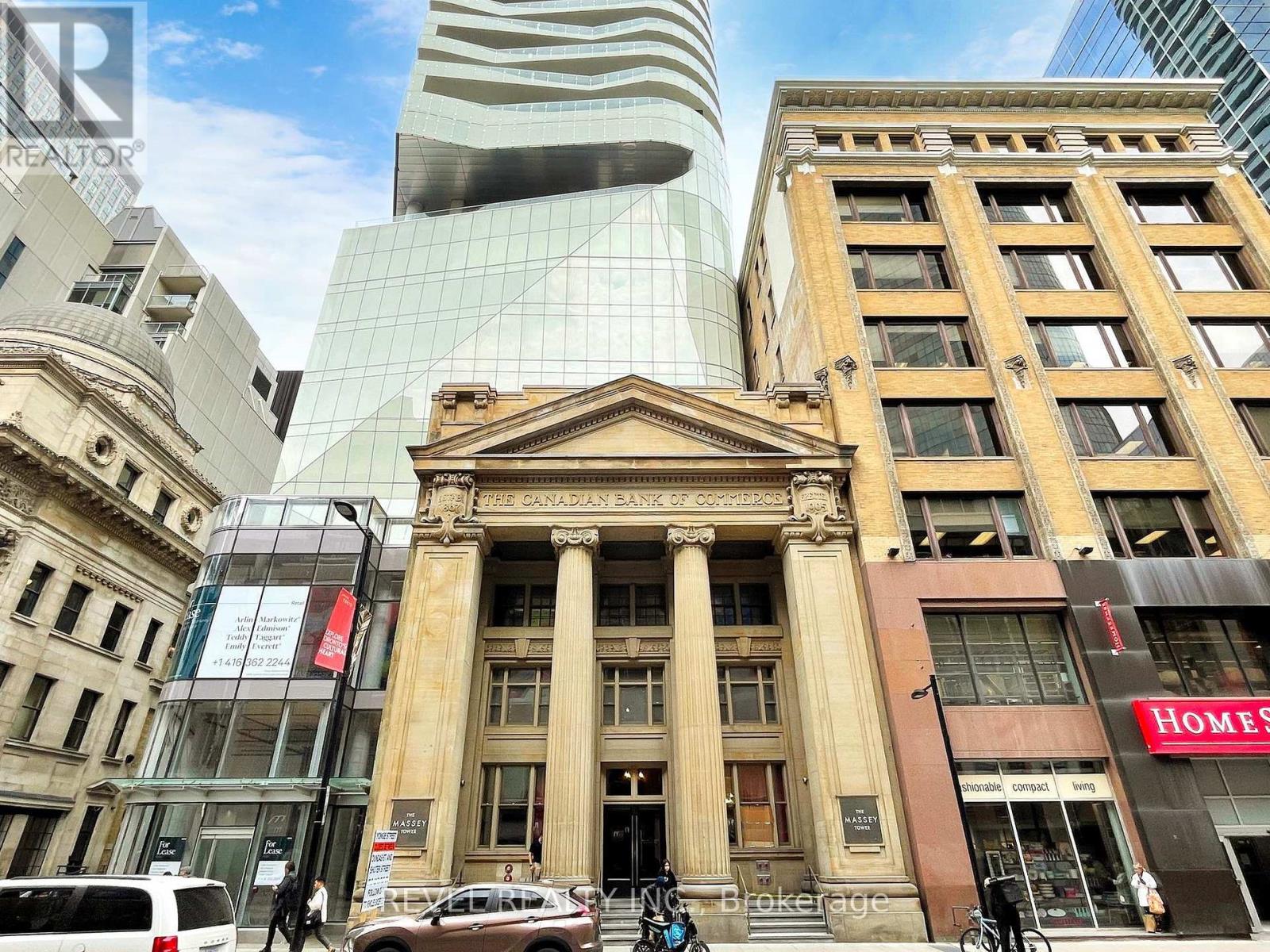 #2412 197 YONGE STREET - 1